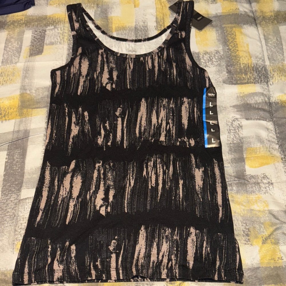 Elegant Black and Pink Women's Tank Top